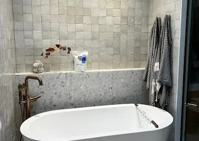 Local Construction Contractor